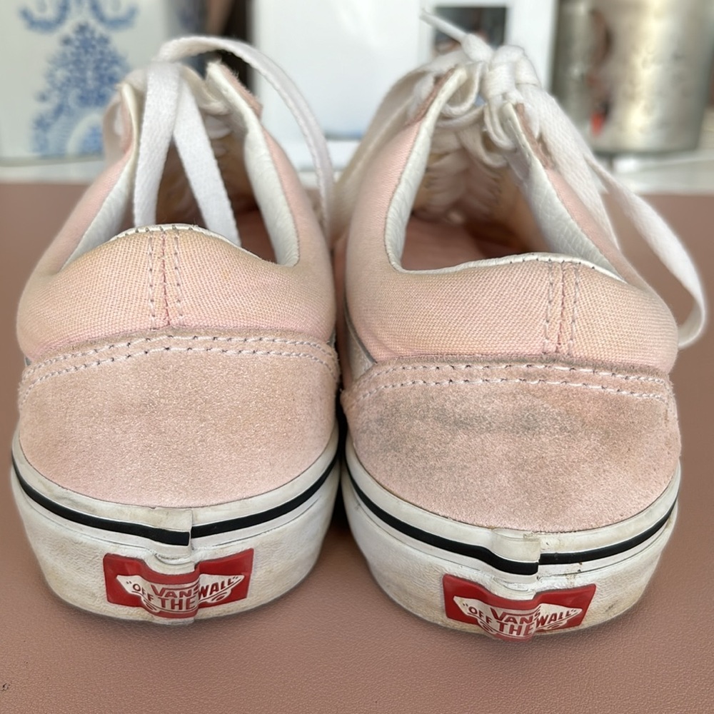 Vans - Picture 5 of 6